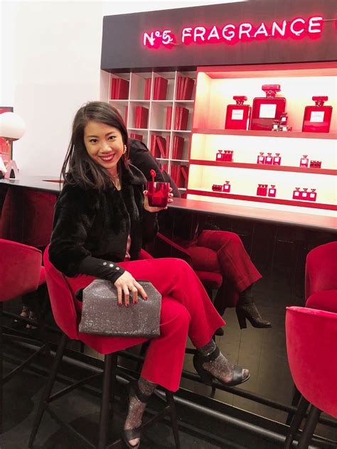 chanel le rouge pop up nyc|Le Rouge Chanel: Inside the 5th Ave Pop.